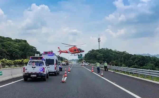 汾阳高速公路汽车救援案例